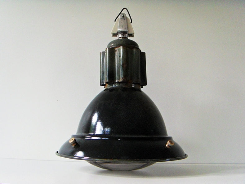 lampe industrielle 2.jpg