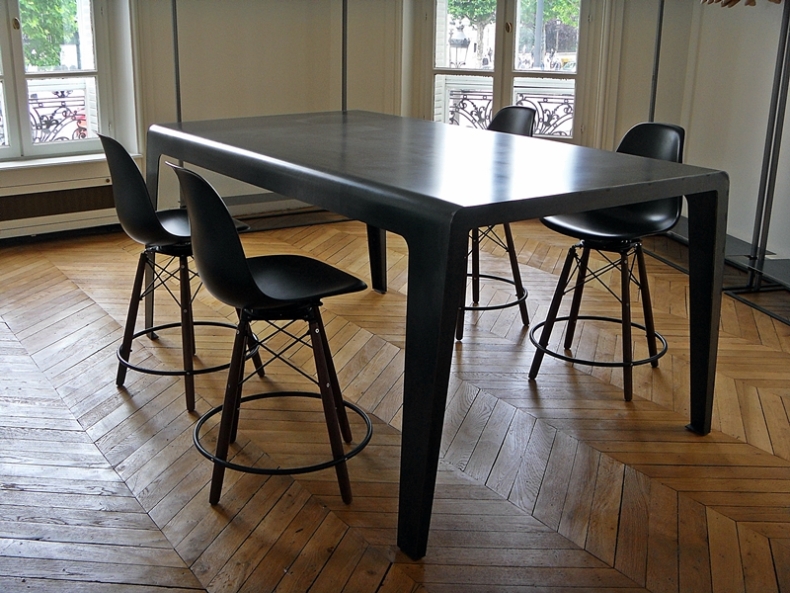 table industrielle style and steel..jpg